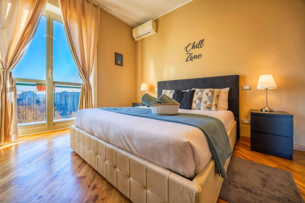 Sunny & Updated Flat With Panoramic City View 50M From M4 Stop Мілан Екстер'єр фото